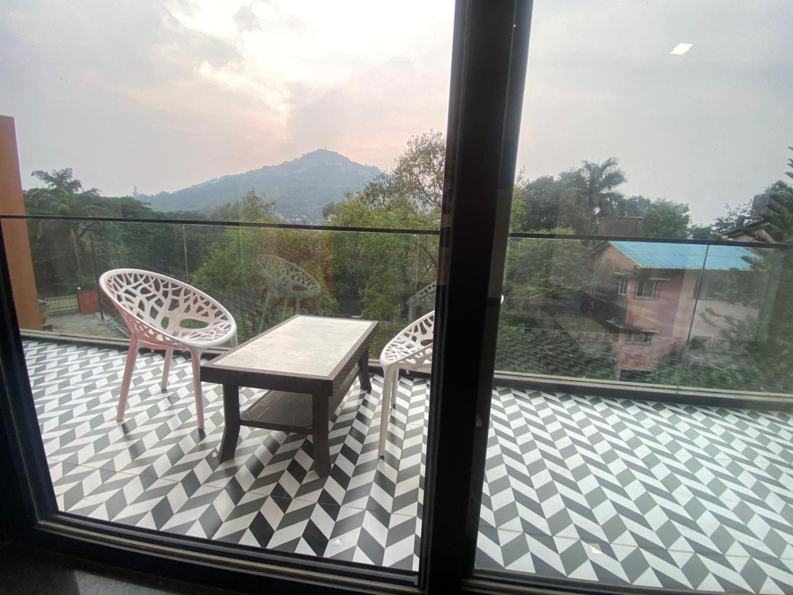 West Valley Villa , Casa Raywood Lonavala Εξωτερικό φωτογραφία